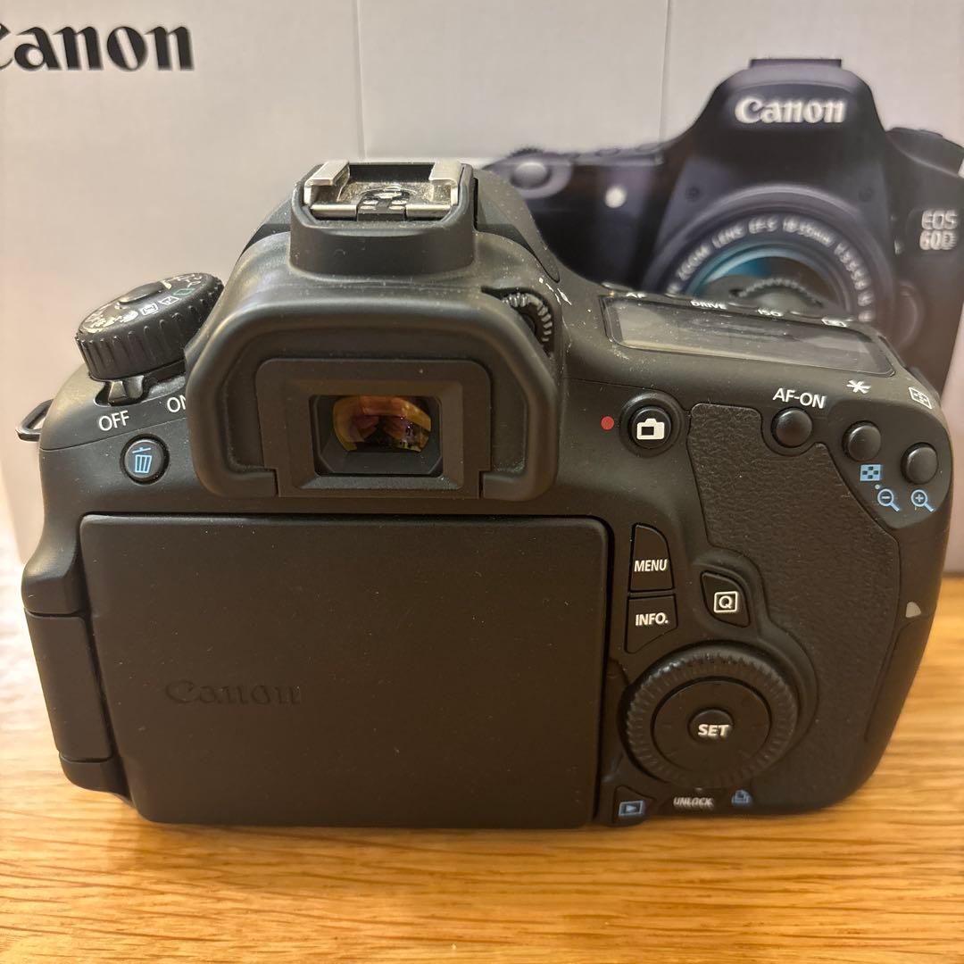 【超美品・箱付】Canon EOS 60D Wズームレンズ キット ベタつき無