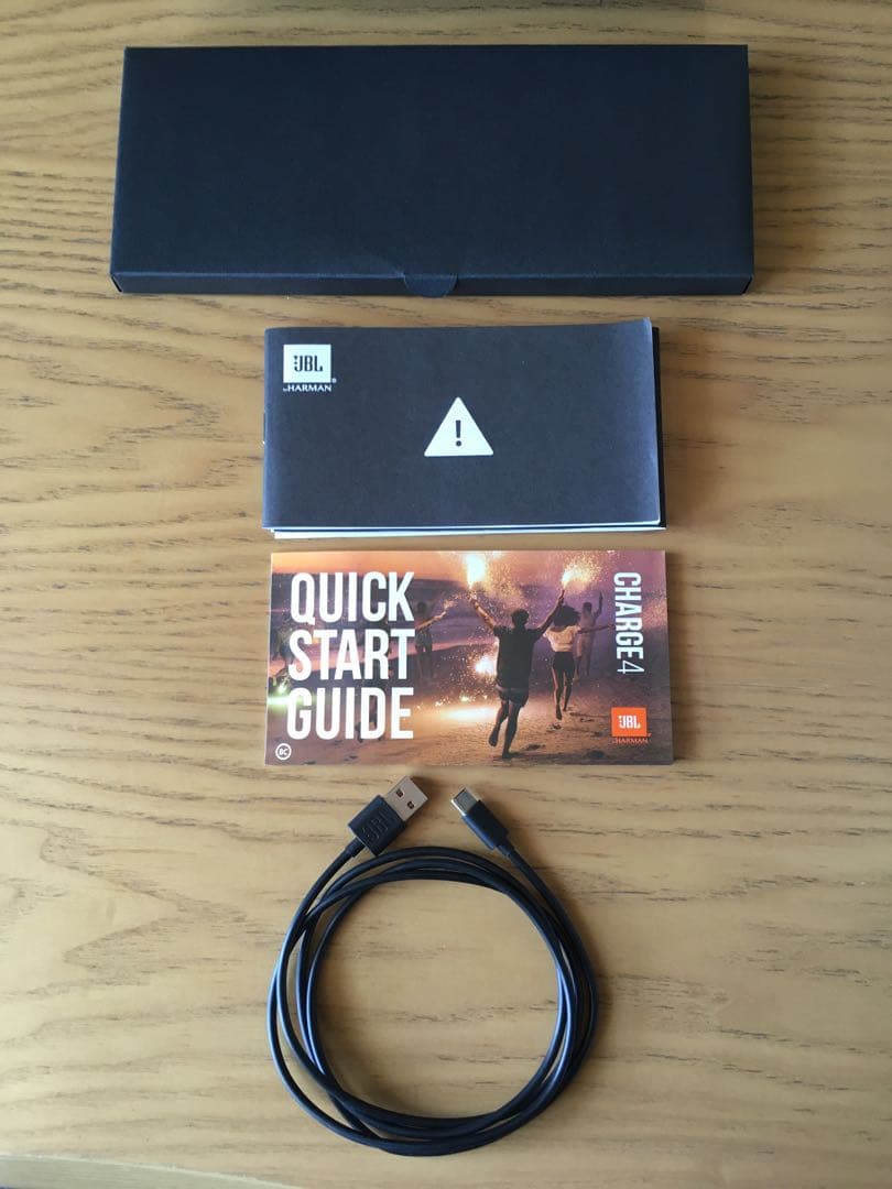 JBL charge4 美品　ネイビー