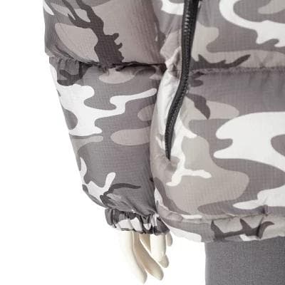 CELINE ナイロン ロゴ カモフラージュ プリント ダウンジャケット