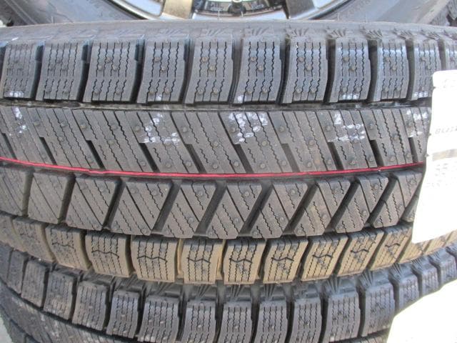送料込み☆新品ブリヂストンVRX3☆155/65R14　2025年製☆軽自動車