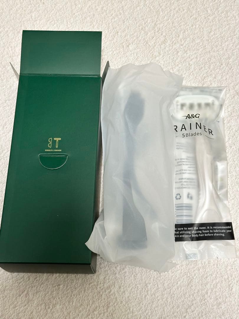 【新品未使用】JOVS DORA 脱毛器 ホワイトA367（Dora 1.2）