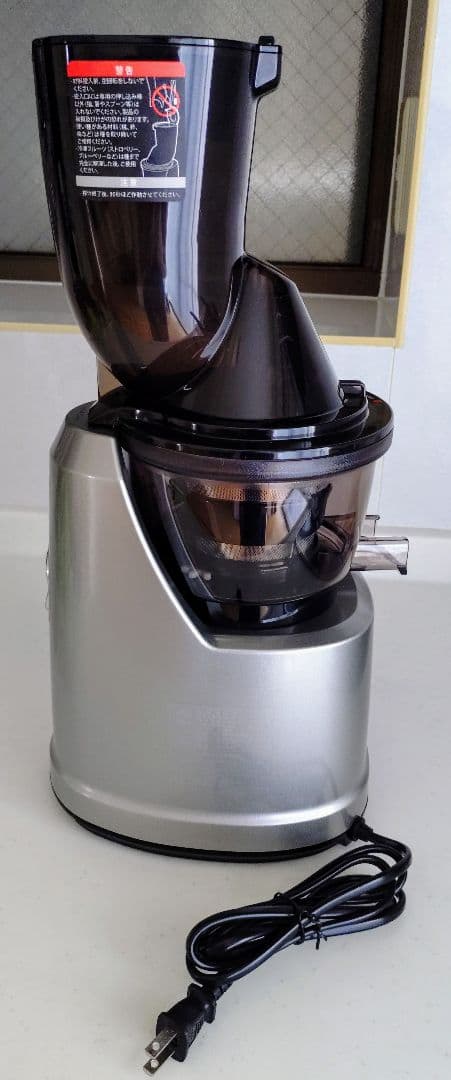 クビンス ホールスロージューサー Kuvings EVO-800 (シルバー)