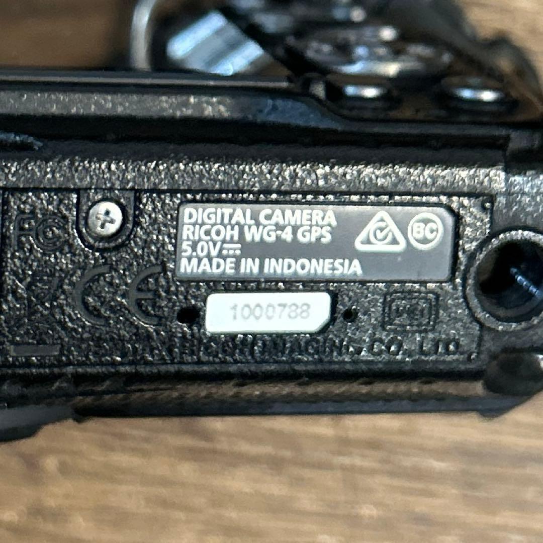 RICOH wg-4リコー防水デジタルカメラ　バッテリー　SDカード 充電器