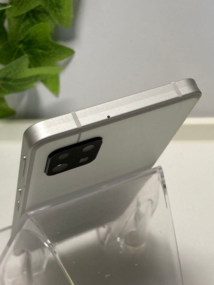 AQUOS sense 6 SH-54B ドコモ SIMフリー ⭐️