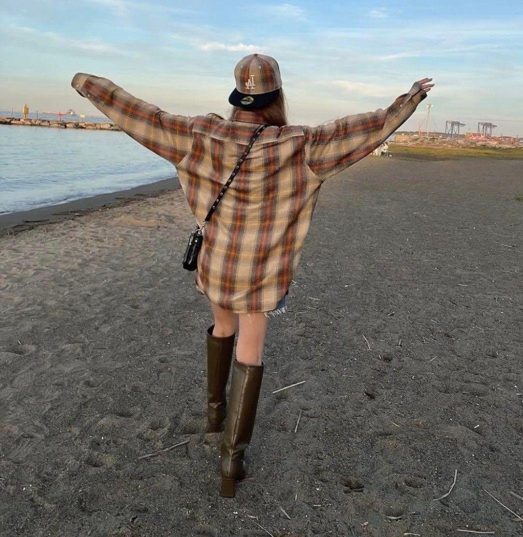 オンブレ チェックシャツ BLACK LABEL FW24 ベージュ 重盛さと美