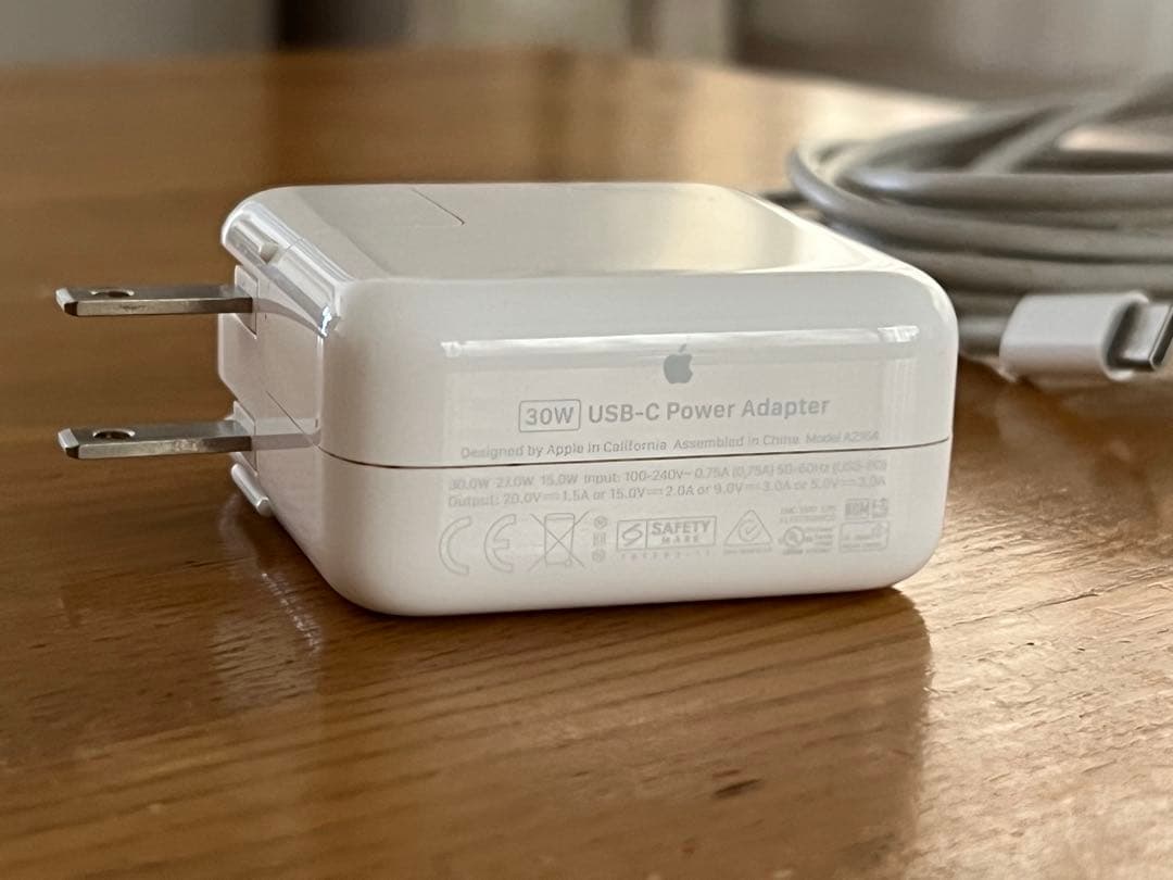 Apple MacBook AIR 2020 13インチ