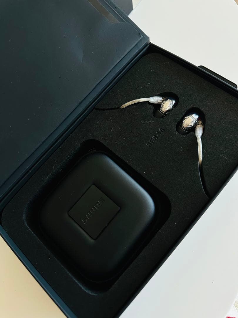 超美品SHURE シュアイヤホン有線 SE846 第2世代保険ある