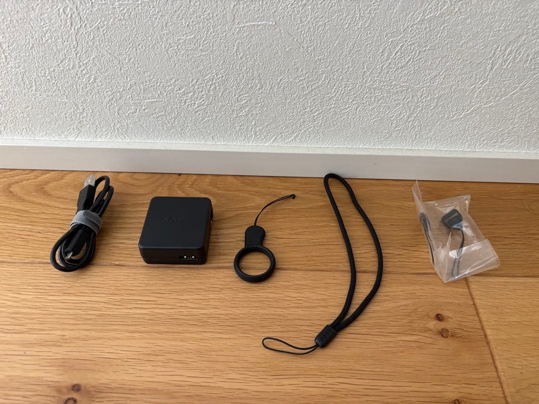 SONY Cyber-shot DSC RX100M3 純正グリップ付き