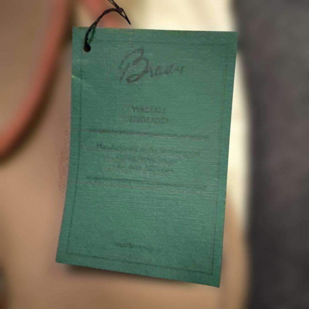 新品　未使用　ブレディ　ストアー　カーキ