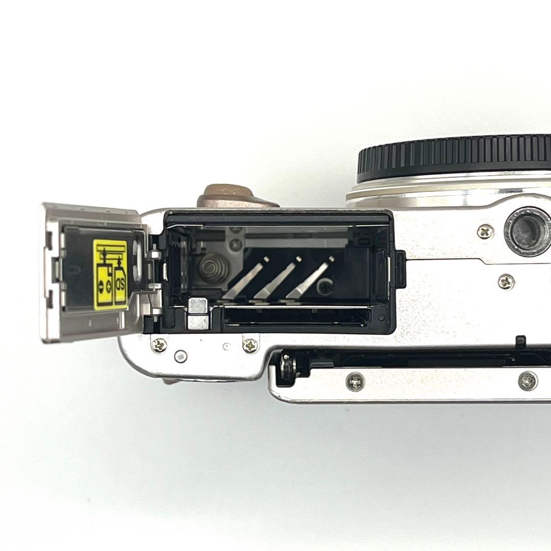 [訳あり品] OLYMPUS オリンパス PEN E-PL8 ブラウン