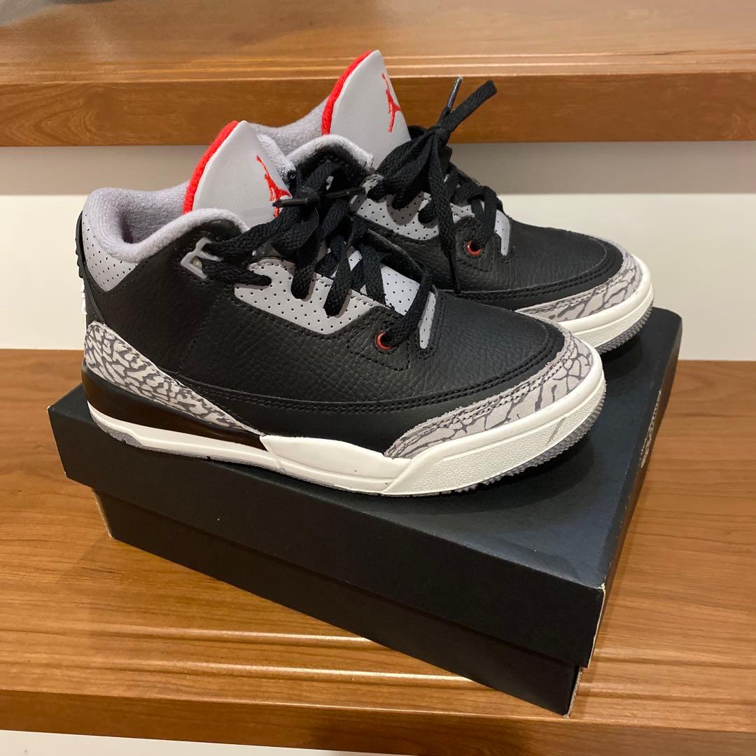 ジョーダスニーカー　19cm 白黒二足