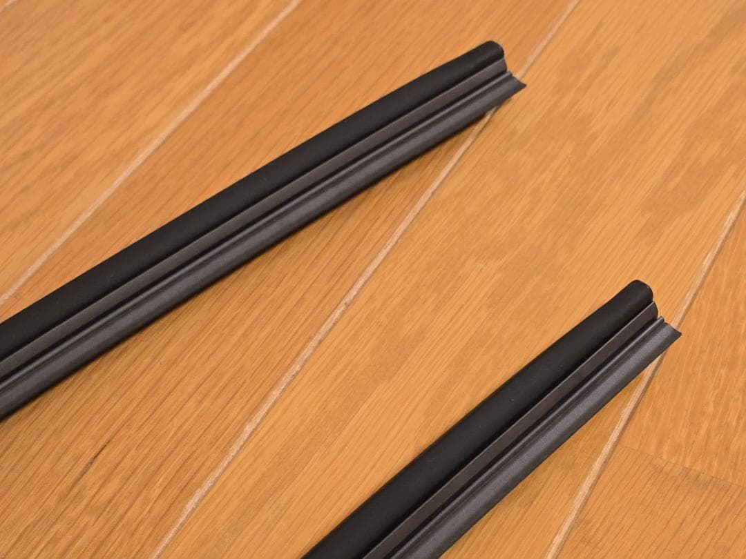 Audi純正 冬用シリコンスノーブレードLRセット Audi A3 8Y