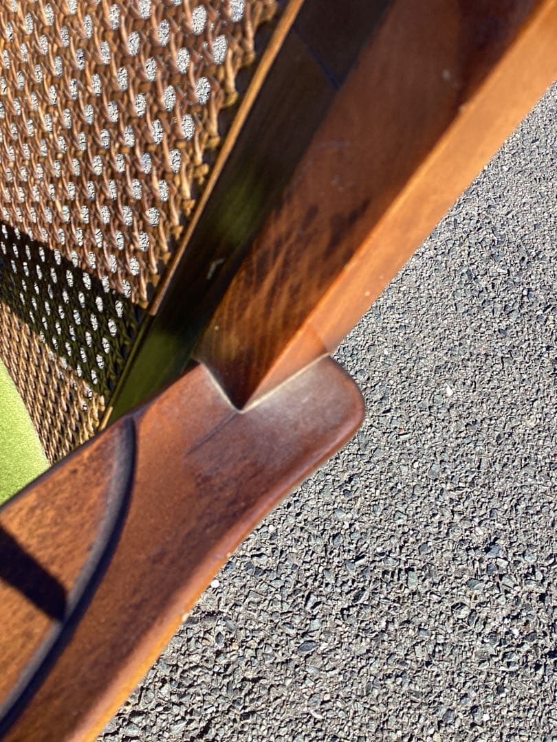 千葉県鴨川発　①オールドカリモク　Karimoku　チェア　肘掛け付き