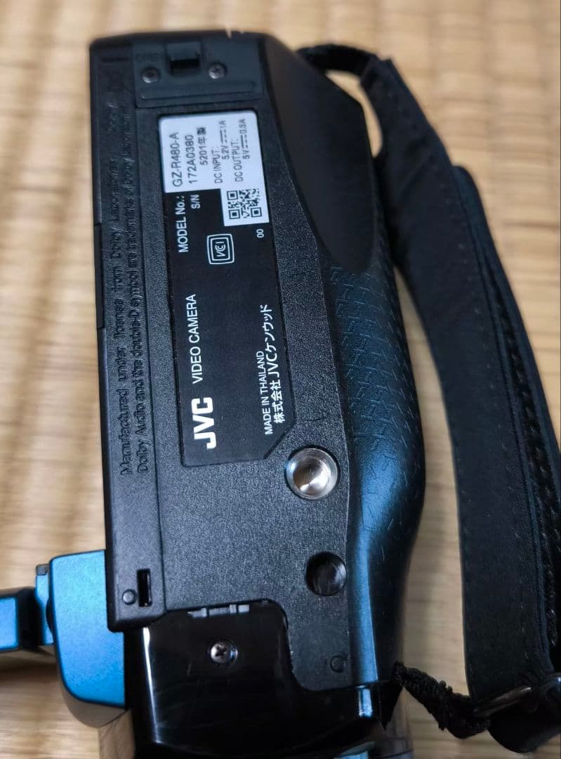 JVC Everio R GZ-R480　美品　防水ビデオカメラ　本体とポーチ