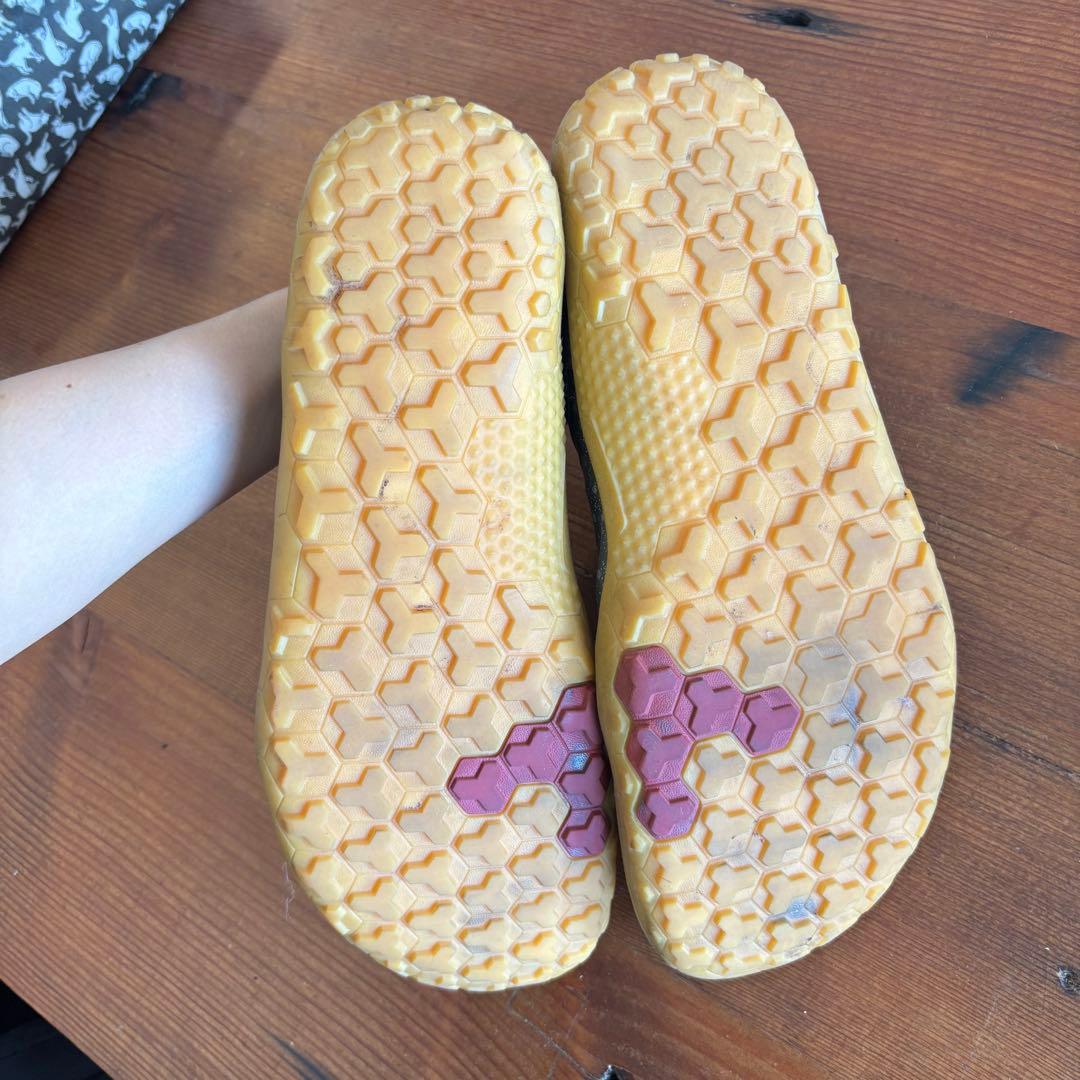 VivoBarefoot トレイルランニングシューズ