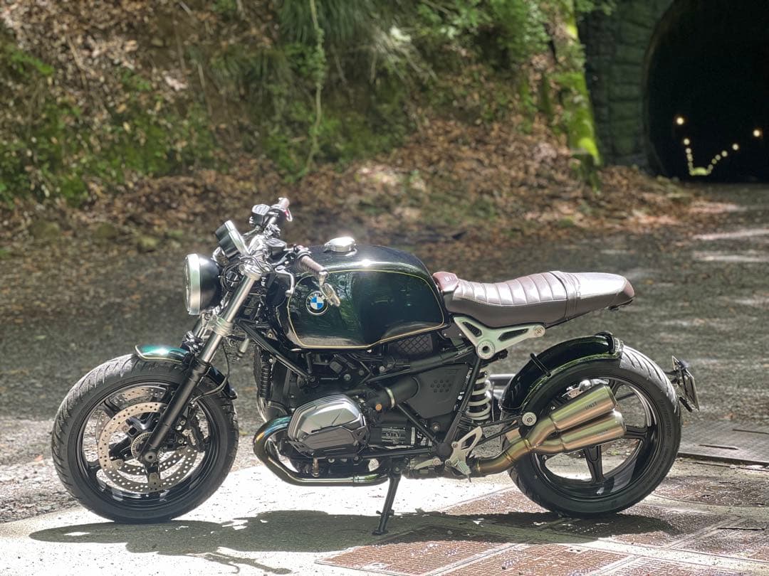 UNIT GARAGE製シート　 R nineTシリーズ用