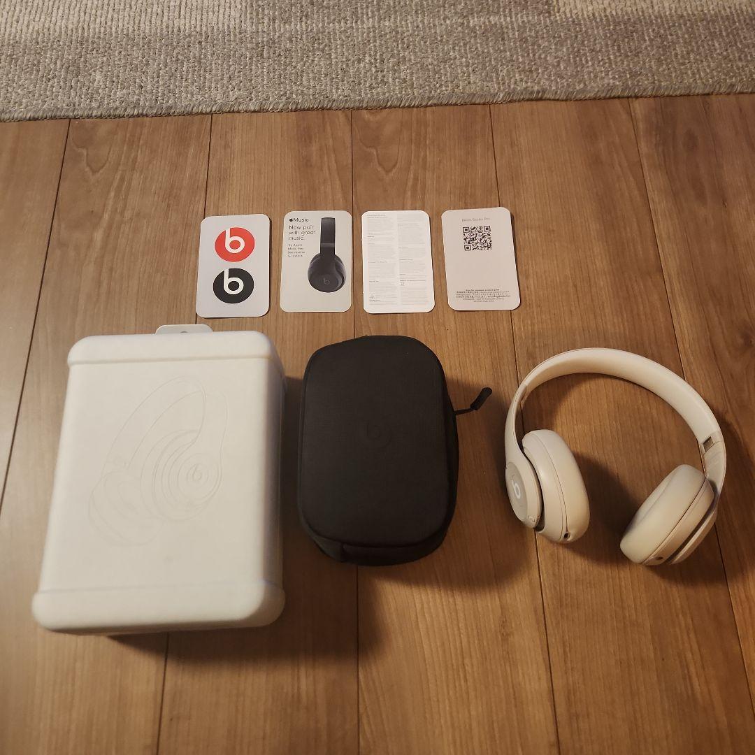 Beats Studio pro　ワイヤレスヘッドホン サンドストーン
