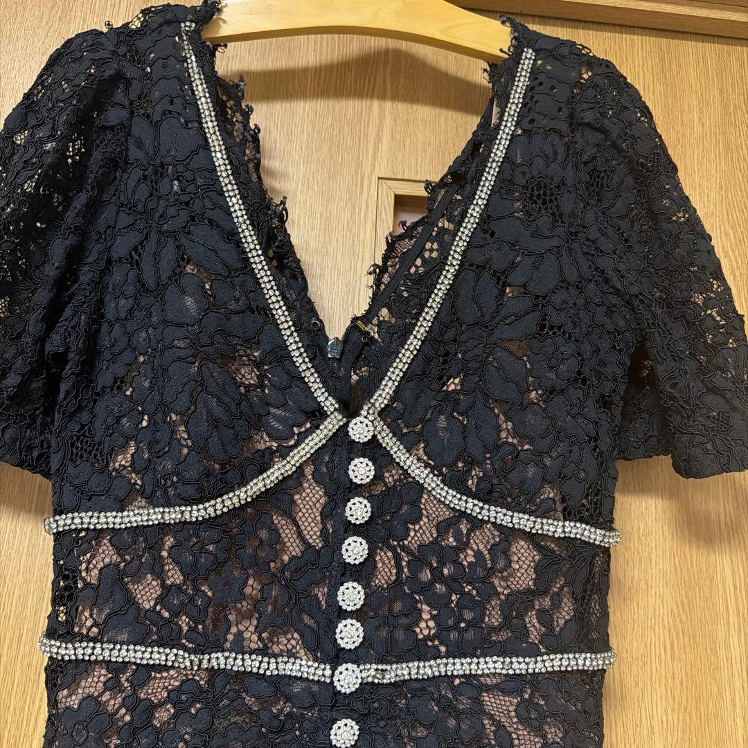 セルフポートレート　ワンピース　ドレス　レース　ラインストーン　Mサイズ　美品。