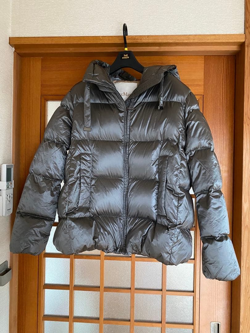 Max Mara ダウンジャケット