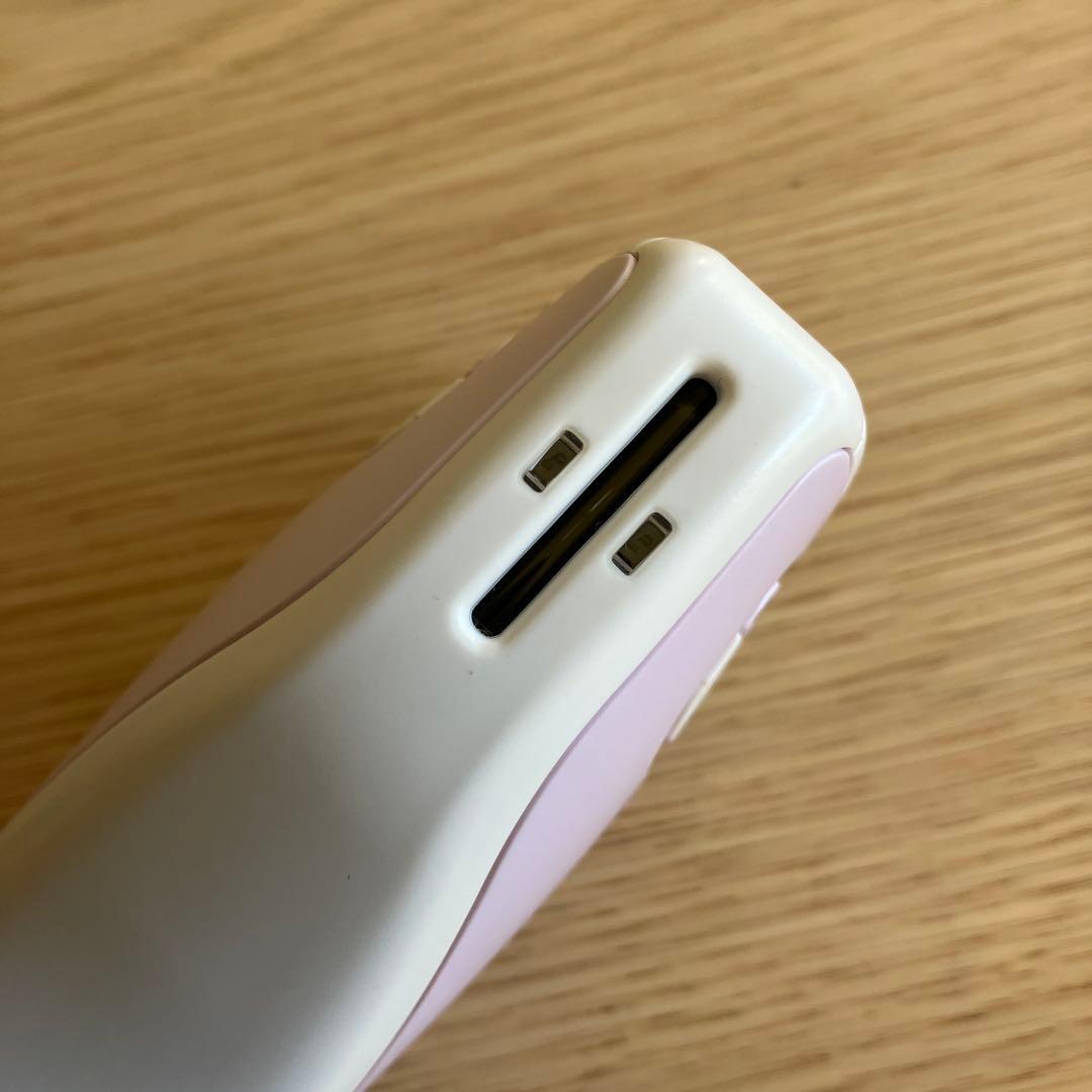 トリア　スキンエイジングケアレーザー