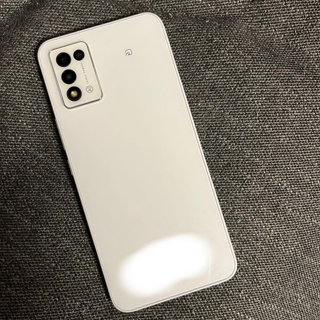 Libero 5G III ホワイト 64 GB Y!mobile