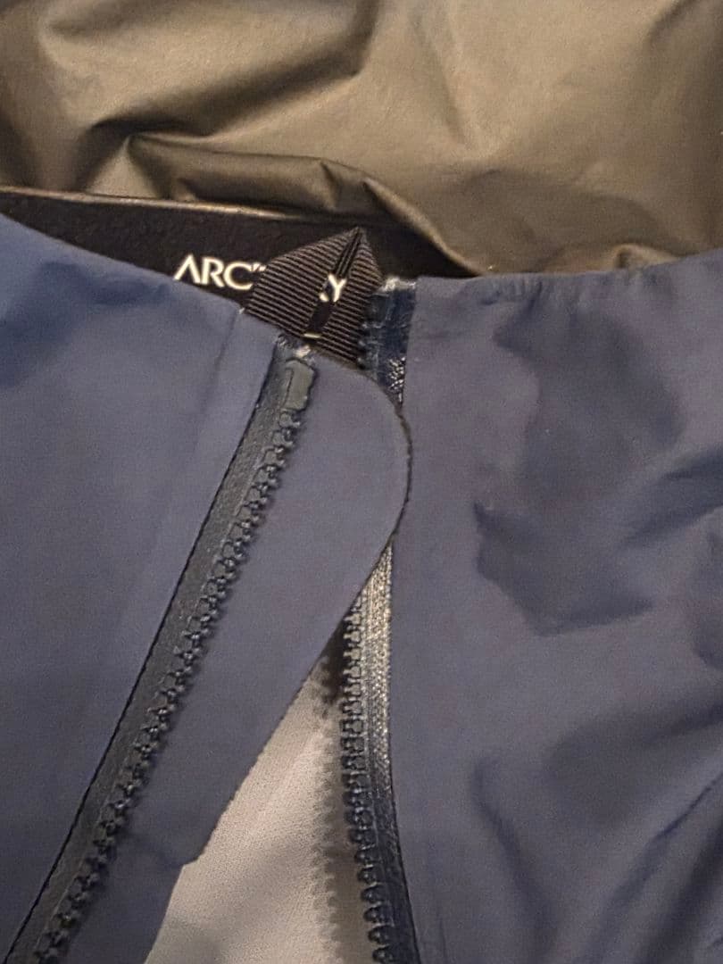 美品　アークテリクス　beta sl hybrid jacket M