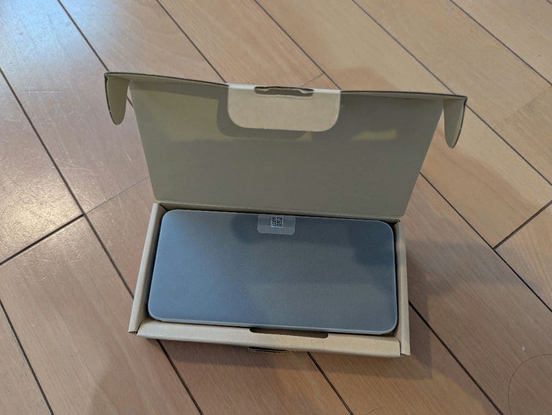 arrows We2 スマートフォン本体