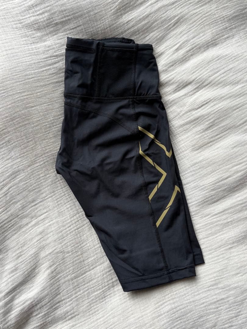 2XU MCS ライトスピード ミッドライズ コンプレッションショート