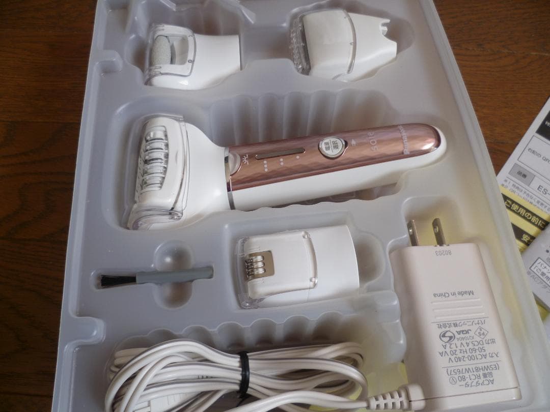 パナソニック　Panasonic 脱毛器 ES-EL8A-P soie ソイエ