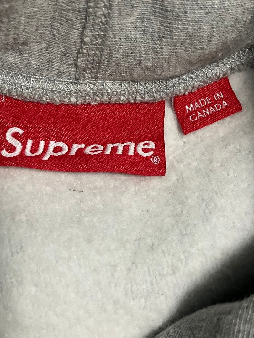 supreme パーカー Sロゴ　グレー