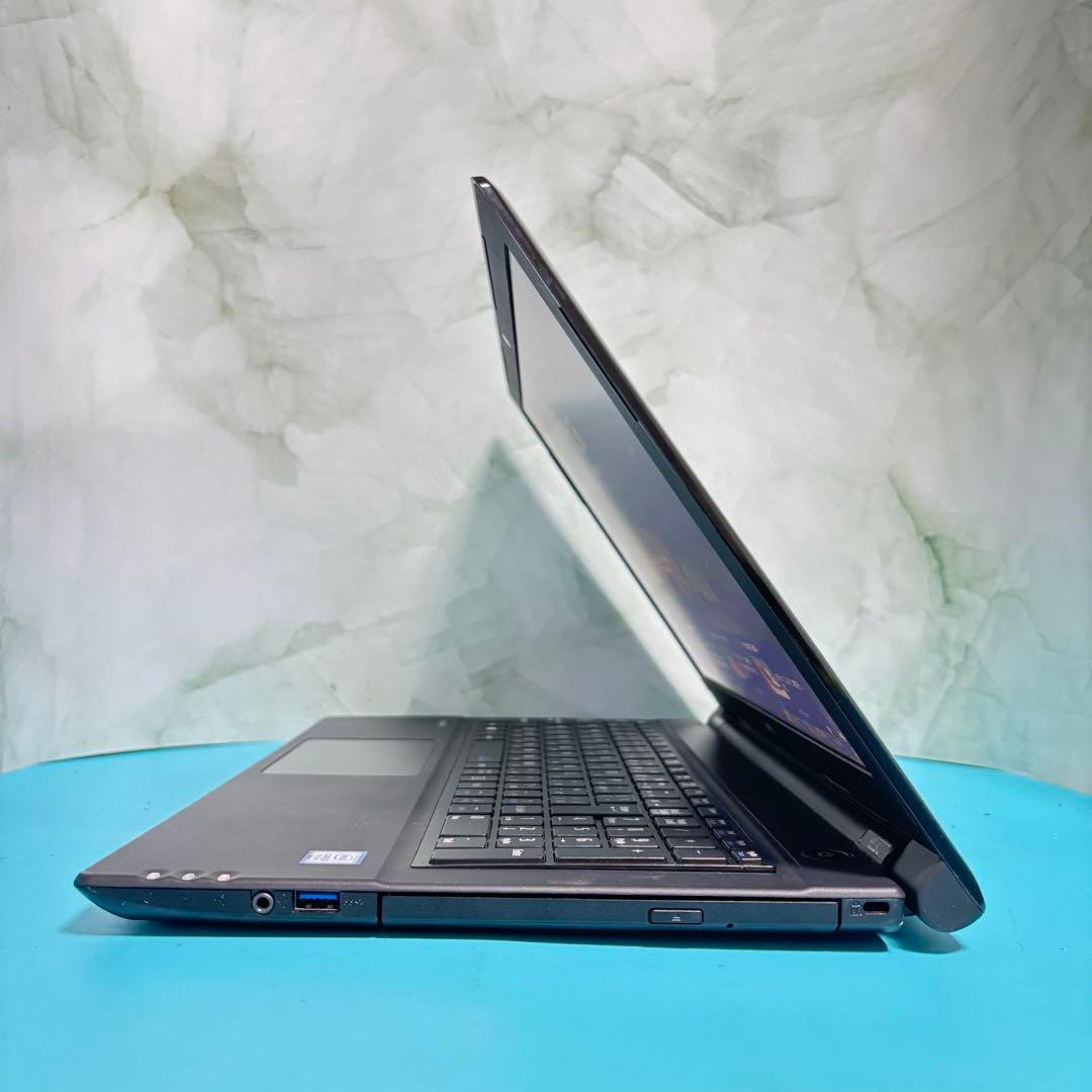 高スペック◎持ち歩き◎オフィス付！7世代i5ノートPC★新品SSD★メモリ8GB