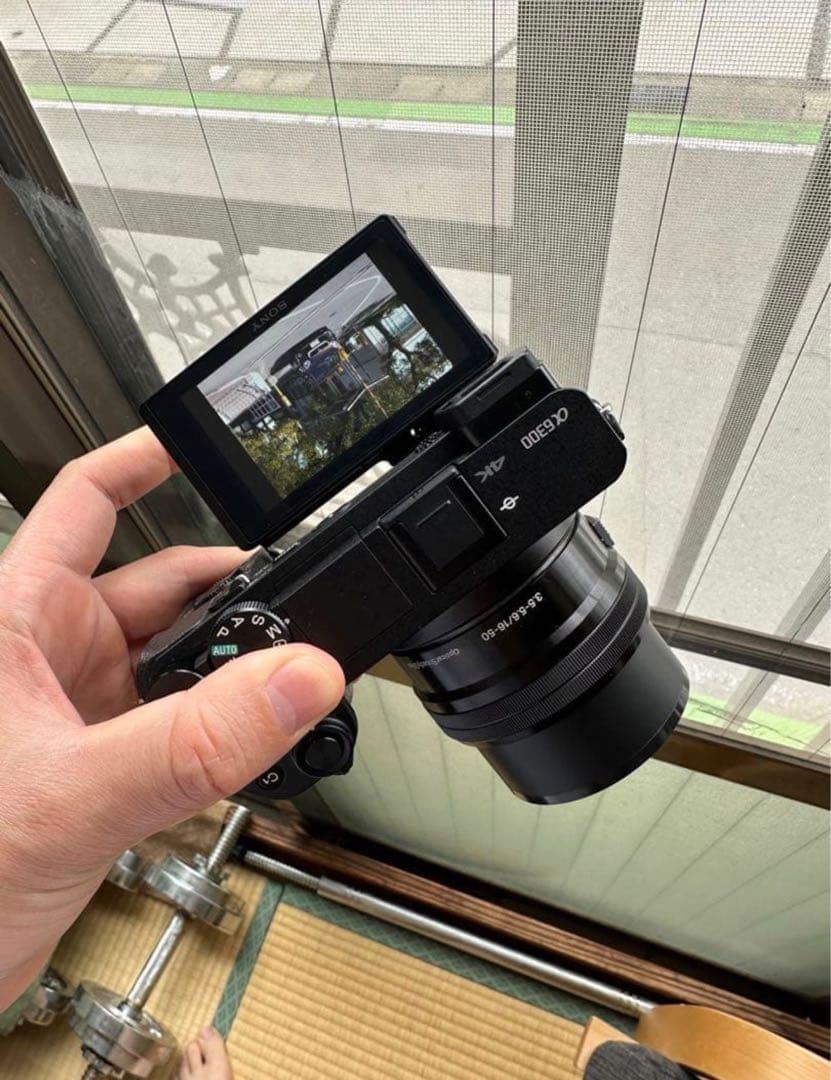 ソニー α SONY ILCE−6300 パワーズームレンズキット本体と付属品