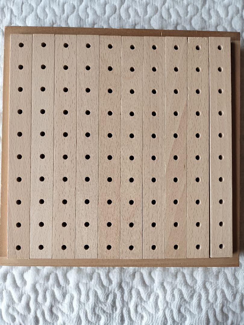 傷あり　童具館　かずの木　白木