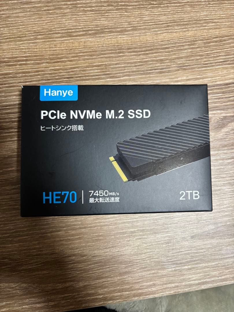 SSD 2TB PCIe Gen4x4 M.2ヒートシンク搭載