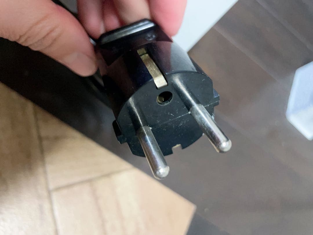 海外用 2000W 変圧器 [AC240V → AC100V] ダウントランス