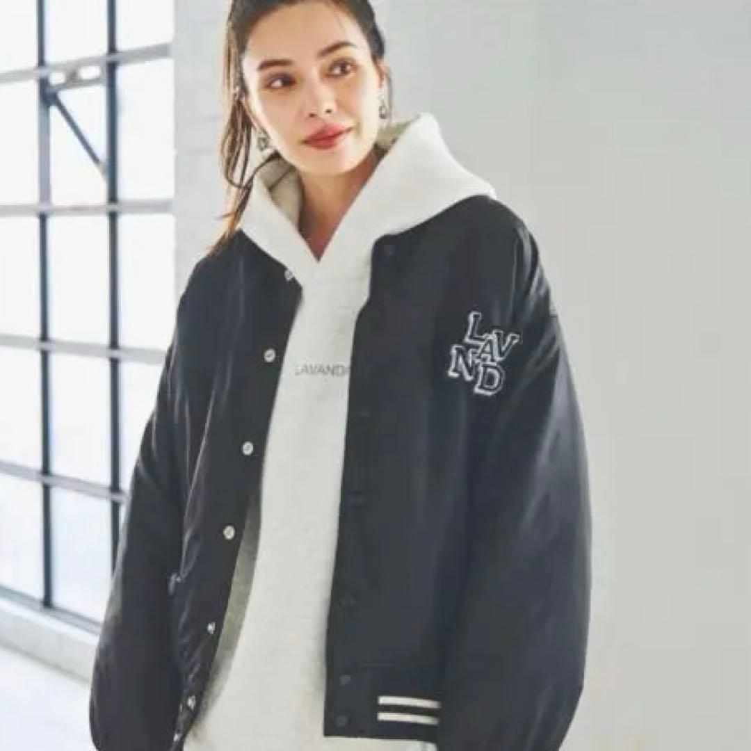 値下げ！ラバンダ lavanda ナイロンルーズスタジャン　黒　新品