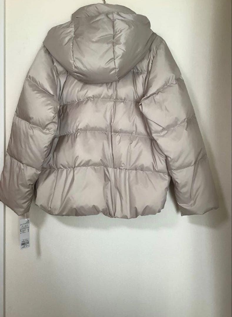 23区今季滝沢眞規子さん着用VERY掲載シレータフタコンパクト ダウンコート32