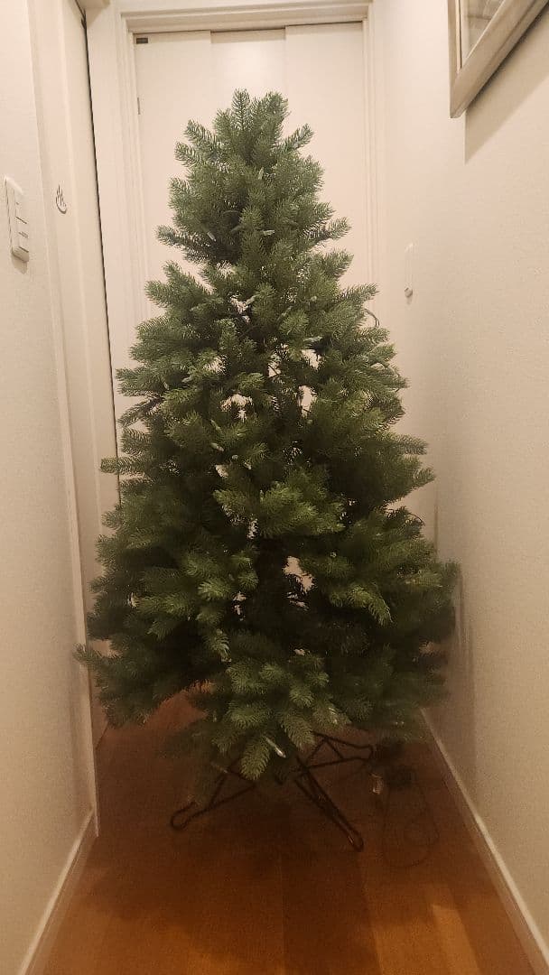 中型クリスマスツリー ホワイト・カラフルライト付き　コストコ　150センチ