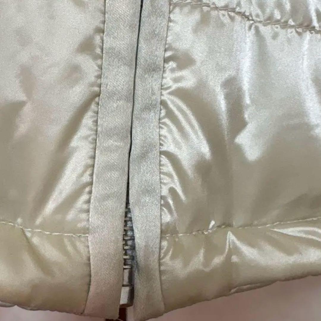 PRADA ノーカラーダウンジャケット　アイボリー