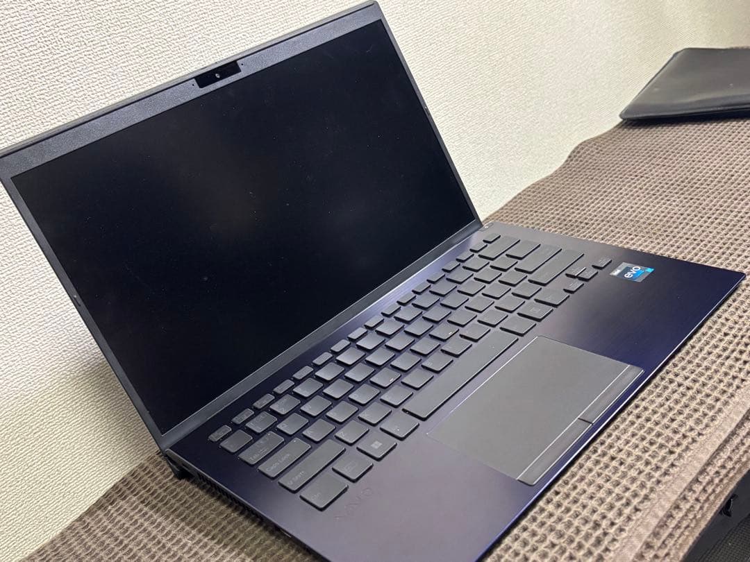 VAIO 勝色　SX14 13th i7 1360 16GB 中古　ノートPC