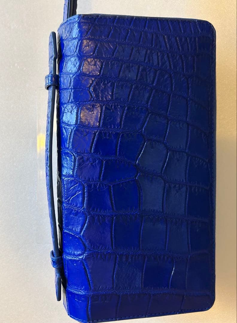 クロコダイル　ダブルファスナー　長財布　ワニ革財布　ブルー