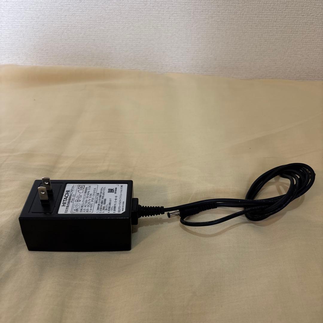 日立 コードレス スティッククリーナー サイクロン　　レッド PV-BH900G