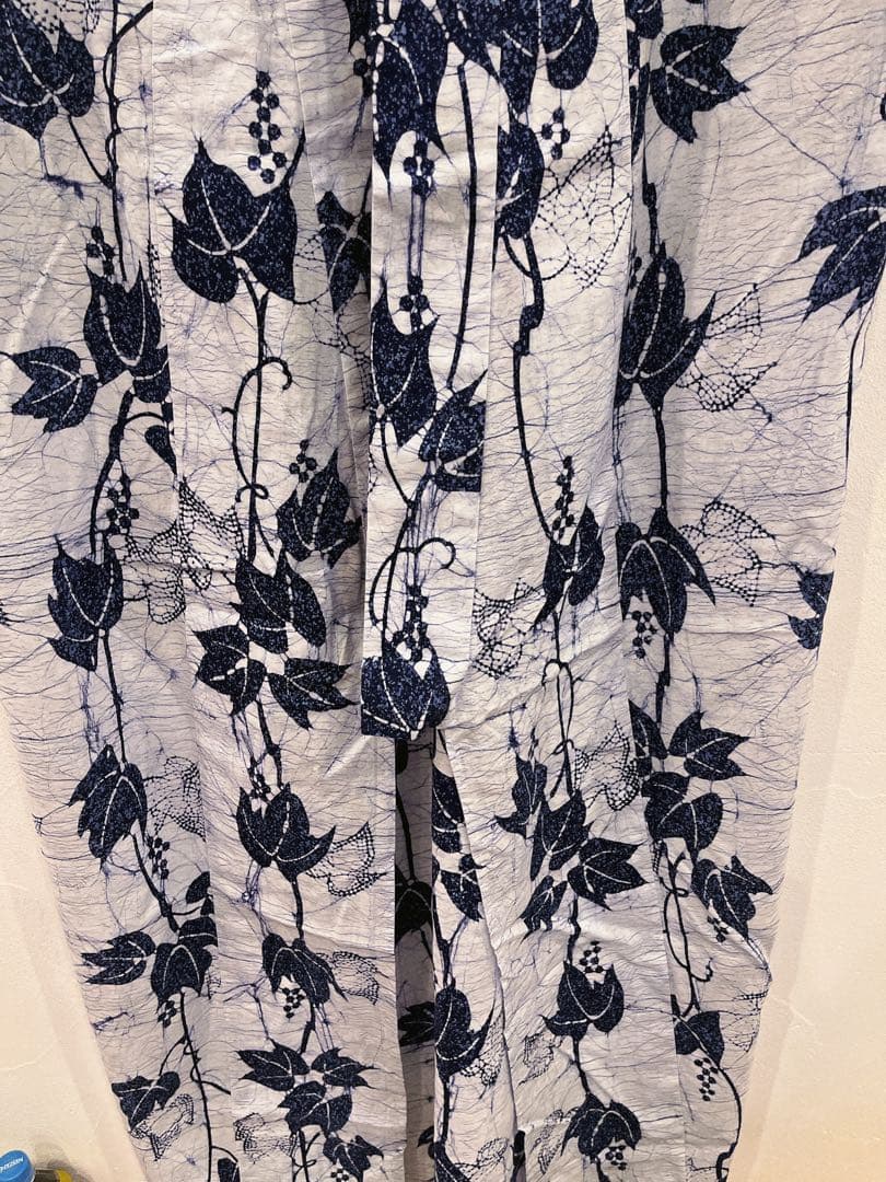 ろうけつ染め　浴衣　美品　ロウケツ染め