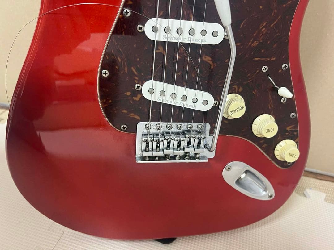 Legend ストラトキャスター レッド