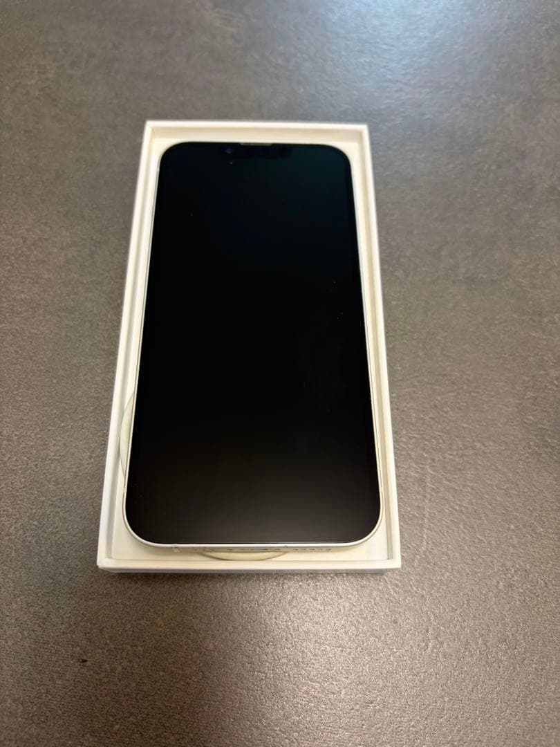 iPhone 13 128GB ホワイト