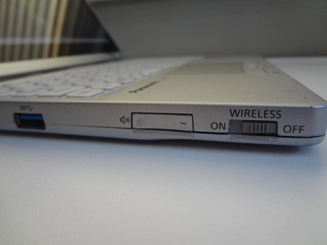 Windowsノート本体 Let's note CF-RZ6 i5-7Y57 SSD128 MEM8