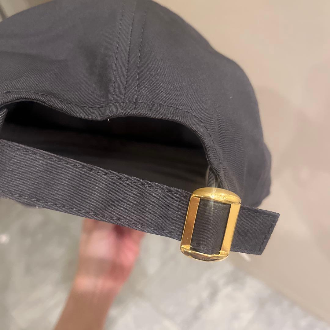 CELINEダークグレー ロゴ刺繍 ベースボールキャップS