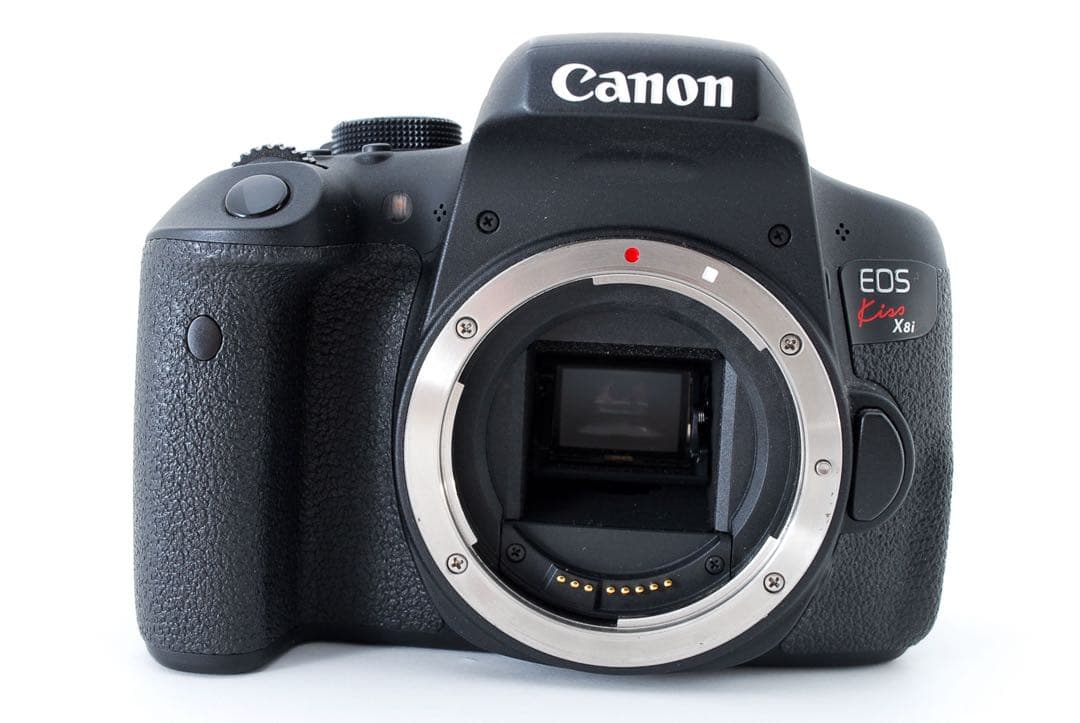 極上品/キャノン/Canon EOS Kiss X8iトリプルレンズセット