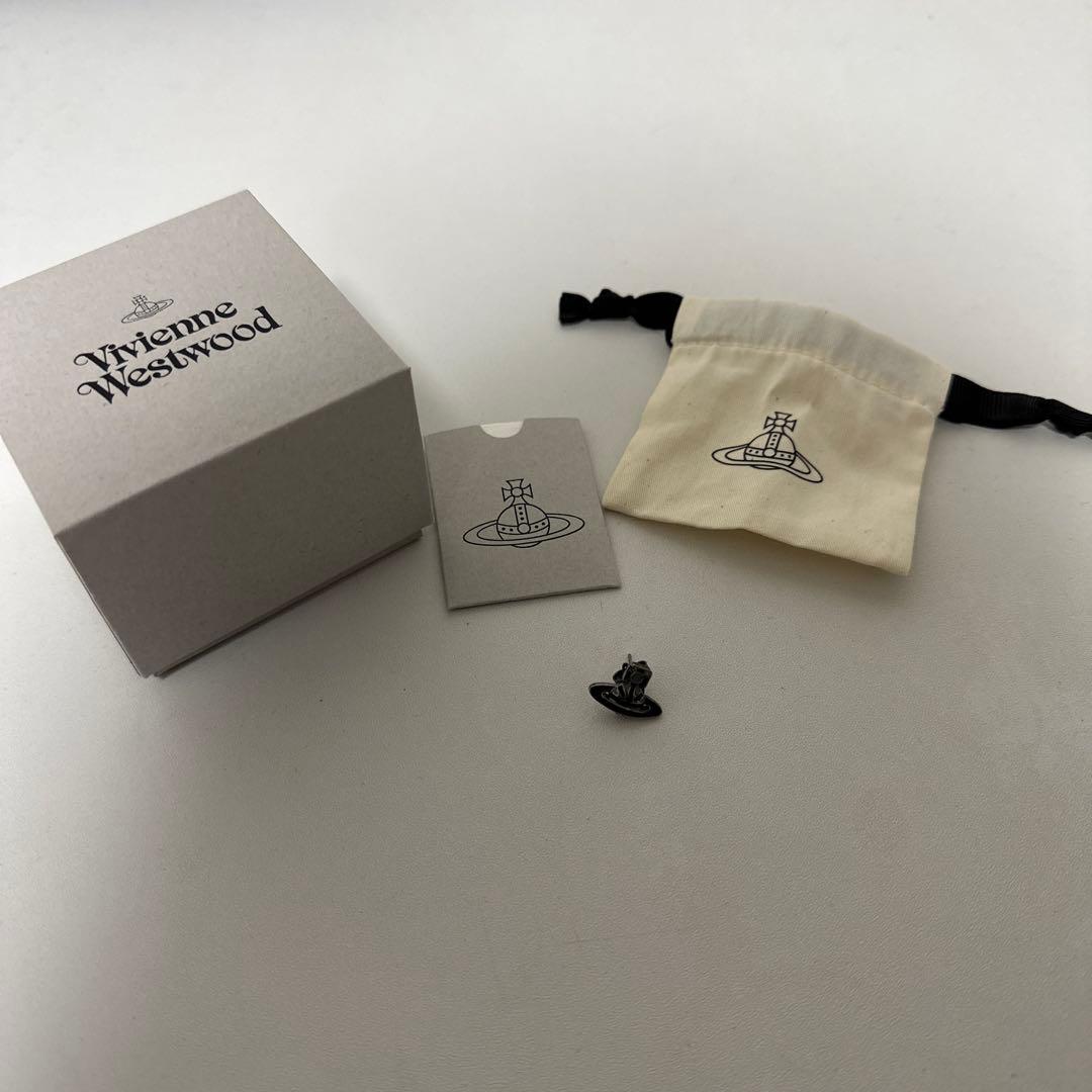 ヴィヴィアンウエストウッド ピアス片耳