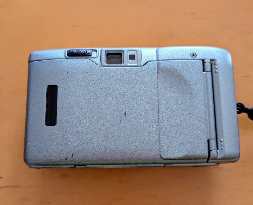 Nikon AF600 コンパクトフィルムカメラ　新品リチウム電池付　動作確認済